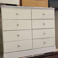 Cajonera Blanca Con 8-cajones
