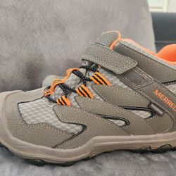 Almost new Kids Merrell Hiking Boots