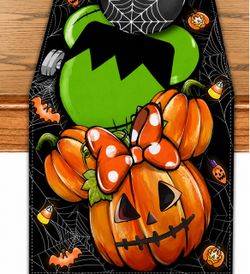 NEW! - Mickey & Minnie Halloween Pumpkin Table Runner 🎃🖤