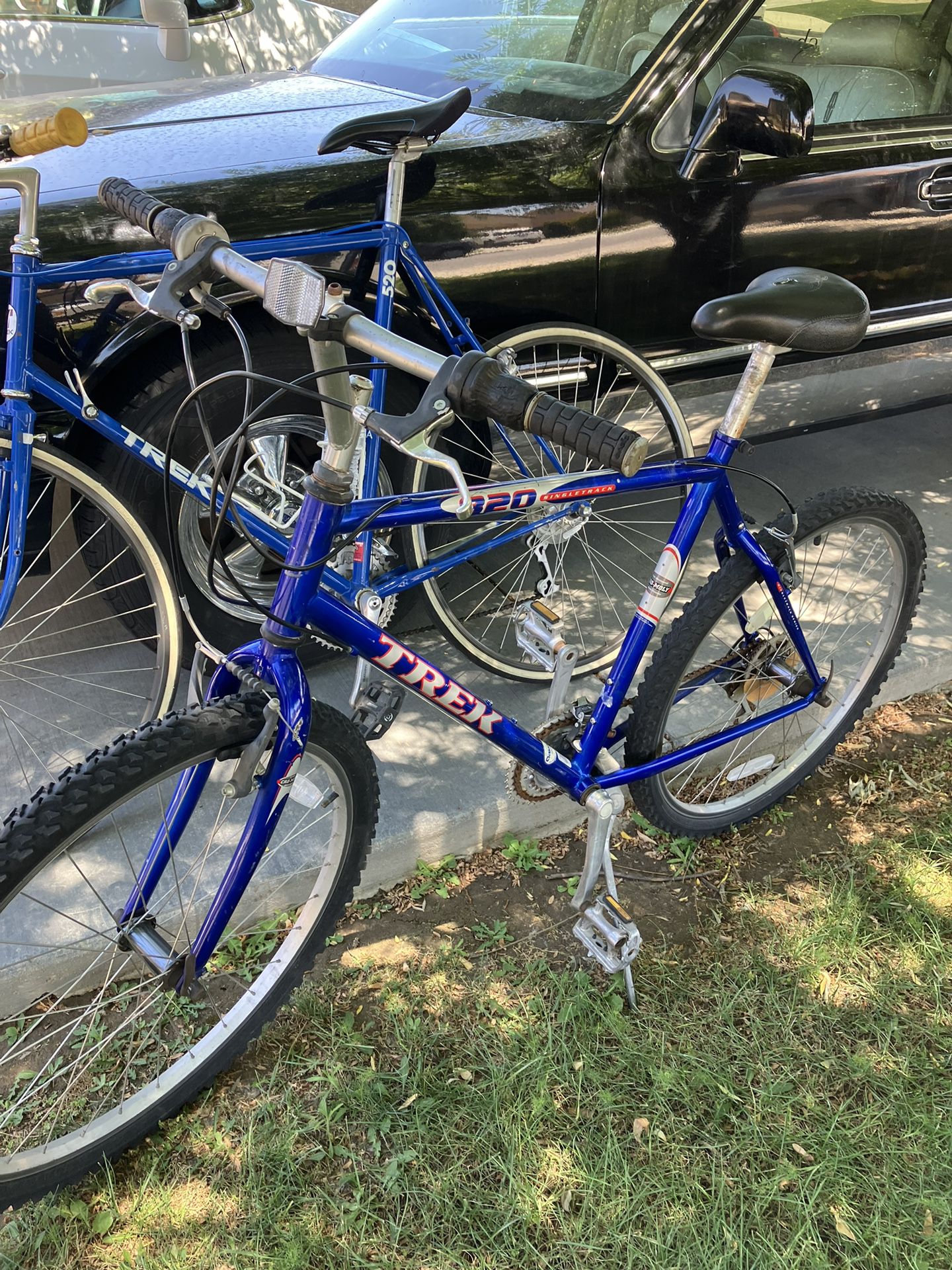 2 Trek Bikes 