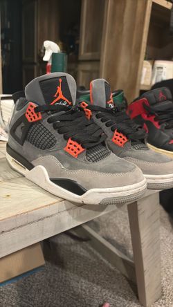 Jordan 4 Retro size 6.5Y