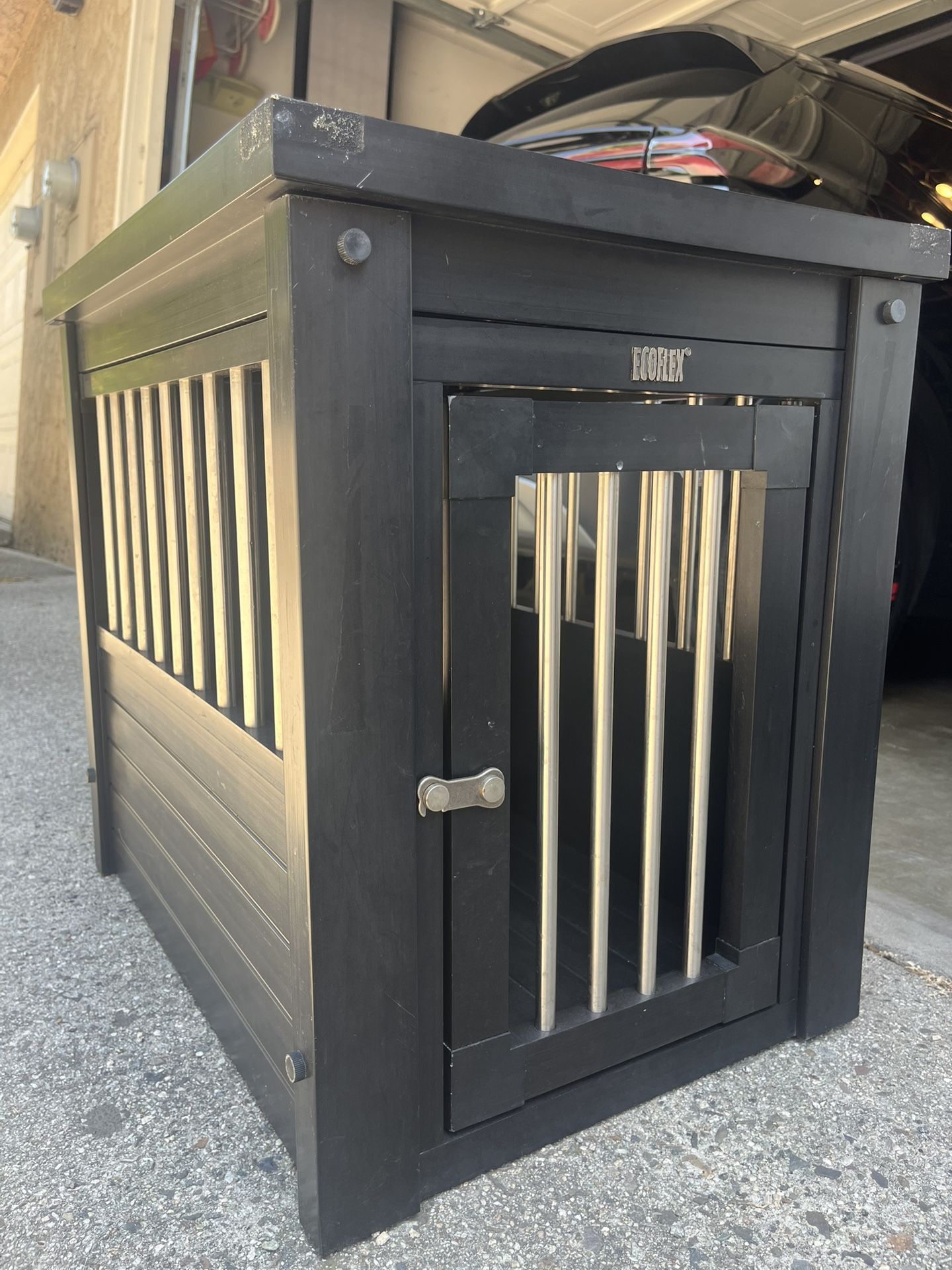 Dog Crate $30