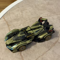 LEGO Speed Champions Lamborghini Vision GT – Assembled