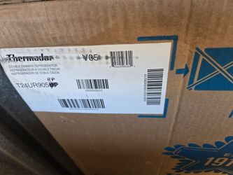 Thermador Freedom Collection 24" Panel-Ready Under-Counter Refrigerator New.