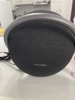 Herman Kardon Onyx Studio 7.