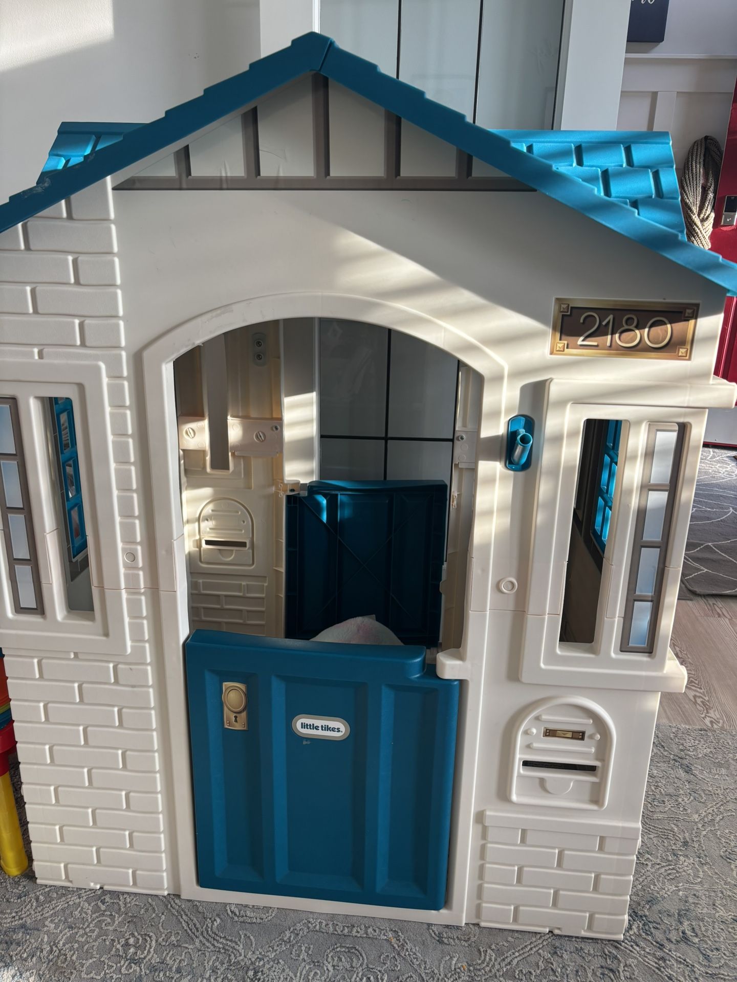 Little Tikes Playhouse