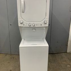 Stackable 24’’ Washer And Dryer No Issue Working Properly 