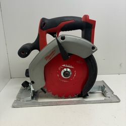 Milwaukee M18 Circular Saw 21967996