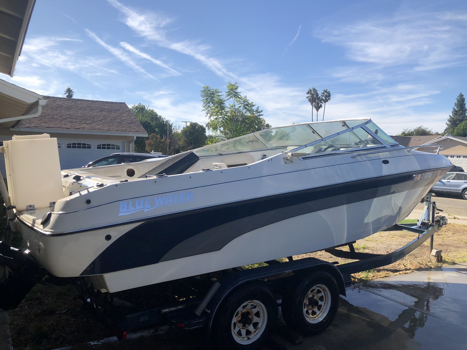 1994 Blue Water Marque 22 Foot Boat