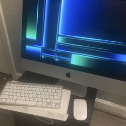 2019 iMac 4K Retina 21.5 inch / Intel i3, 8GB RAM, 1TB HD
