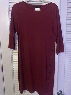  White House Black Market Maroon Dress Size Medium - $20