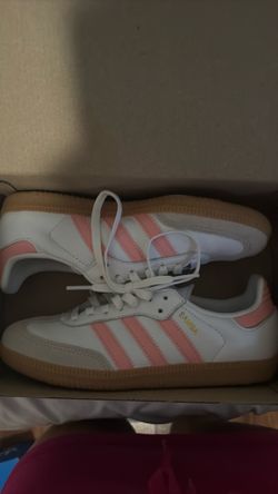 PINK N WHITE ADDIDA SAMBAS OG