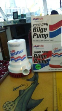 2000 GPH Bilge Pump