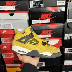Jordan Lightning 4s size 10.5 USED