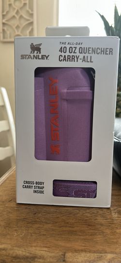 Stanley 40 Oz Quencher Carry All