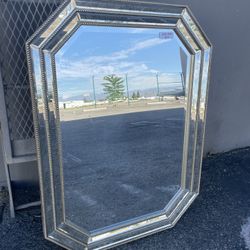Elegant Decorative Antique Wall Mirror - 30x40 Inch - Double Beed - Brand New -Minor damage In Shipping- Retails For $395