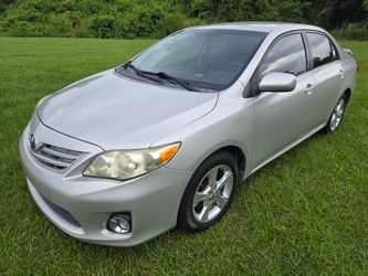2013 Toyota Corolla SE
