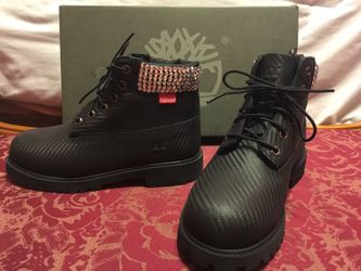 Brand new Custom Timberlands