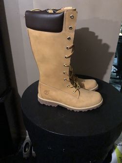 Timberland wheat nubuck boots size 5.5 Brand New never worn. They are originally 199.00 Selling for$150 or best offer. Very good deal for a last minu