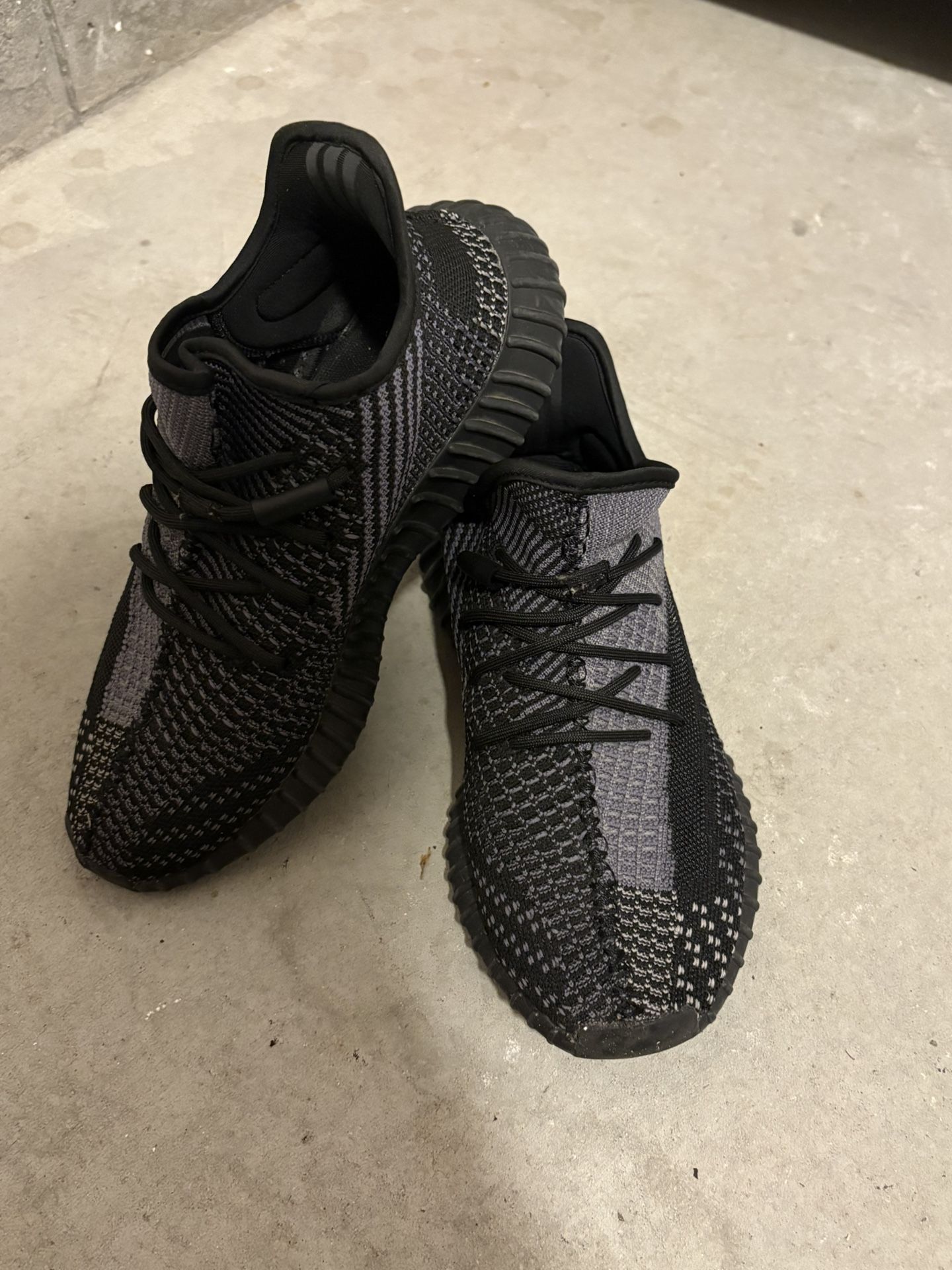 Lightly worn MENS SIZE 9 copy 