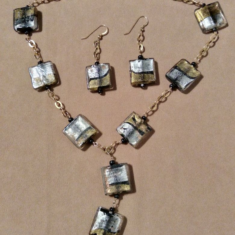 Acrylic Necklace and Earring Set