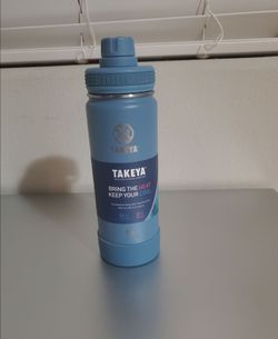 Takeya Insulated Stainless Steel 18-oz. Spout Water Bottle New with Tags