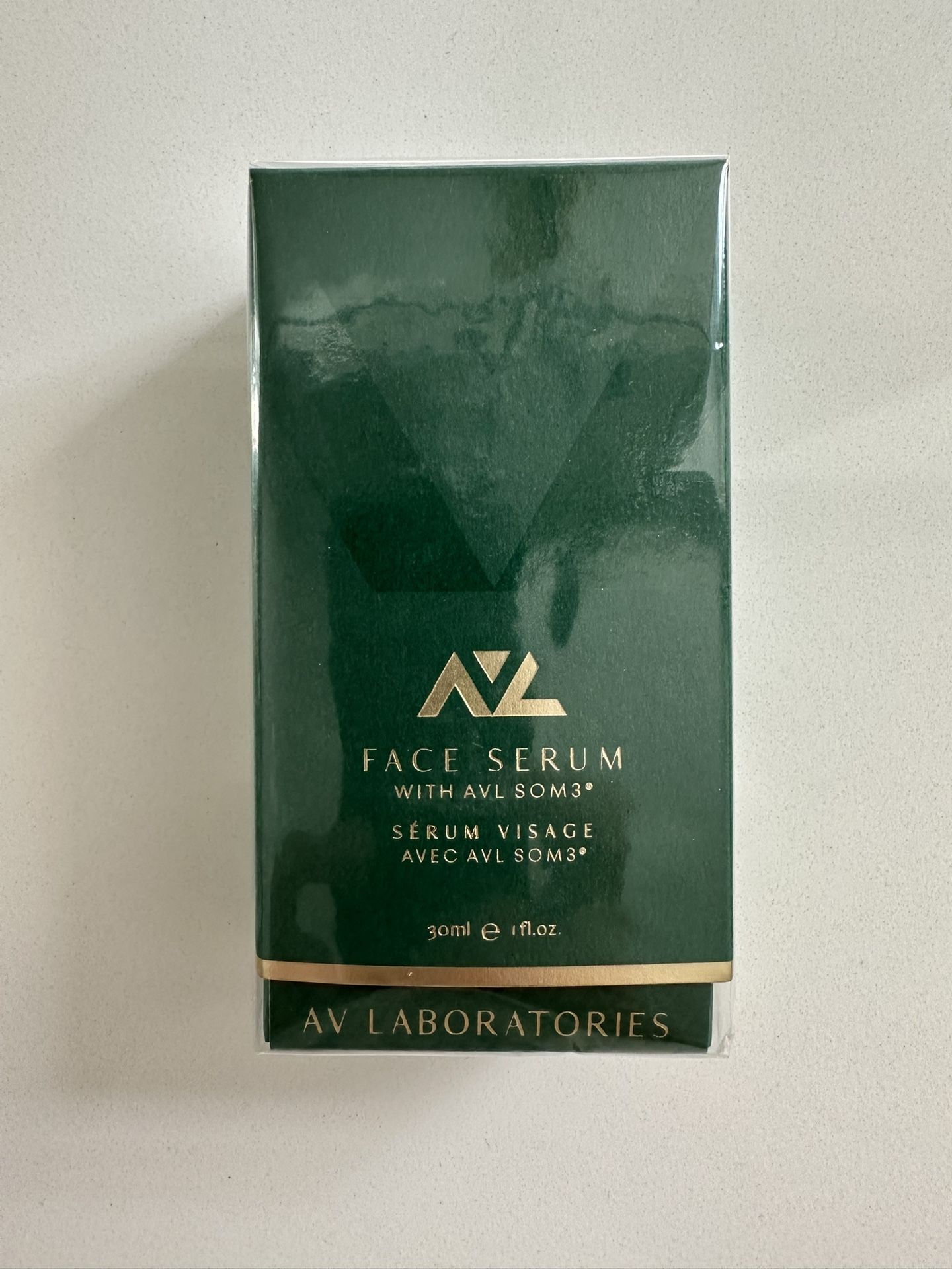AV Laboratories Face Serum