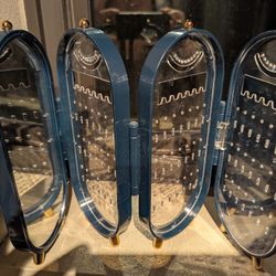 Earring Holder, Collapsible, Used