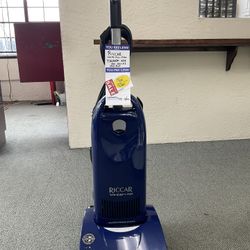 Riccar World Class Clean Tandem Air 30 Vacuum