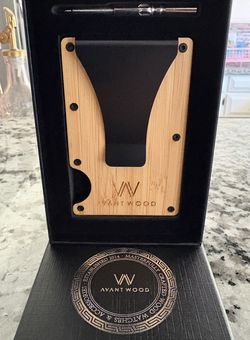 AVANT WOOD WALLET