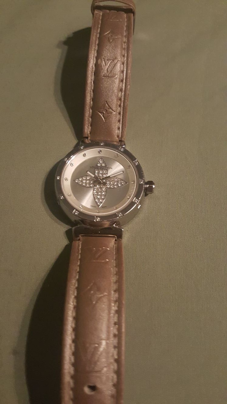 reloj orijinal louis Vuitton for Sale in Everett, WA - OfferUp