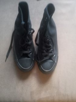 Converse Size 5 