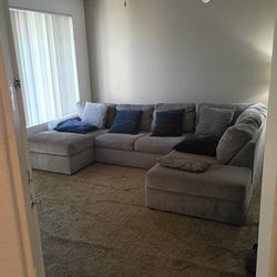 Comfy Two-piece Sectional 