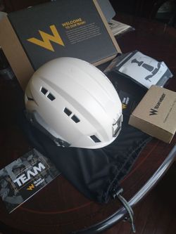 Sar tactical helmet