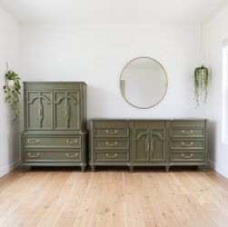 Vintage Green Dresser Set