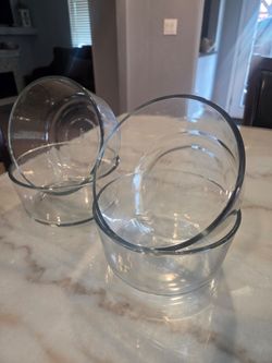 4 pices Glass bowls