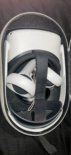 Oculus Quest 2 With Elite Strap And Case