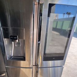 Regrigerator Samsung Touchscreen Display 