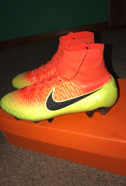 Soccer cleats