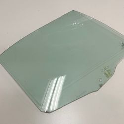 BMW Passenger Rear Window Glass E39 M5 540i 530i 52