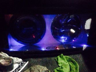 Box with 3200watt amp