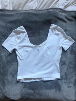 Lululemon size small shirt