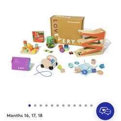 Lovevery play Kit 12+ Months