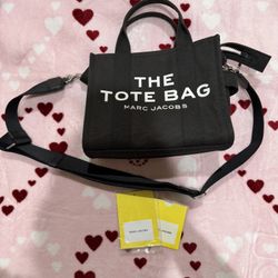 Marc Jacobs The Tote Bag