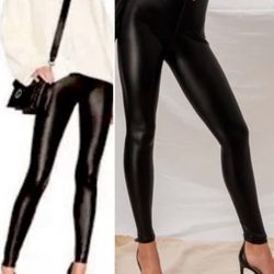 story on NWOT edgy black Curve leather Coated leggings with side zipper S