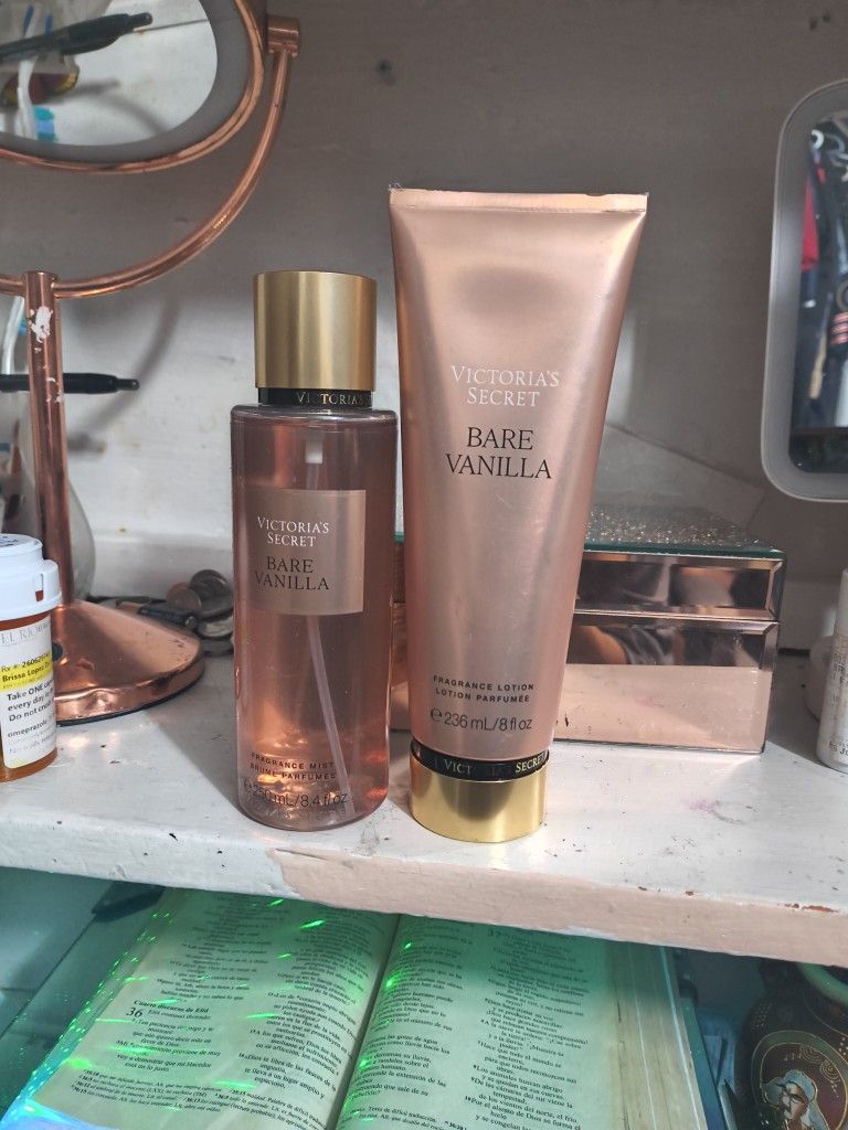 Victoria Secret Bare Vanilla