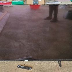 50" Phillips Smart Tv w/ Remote 