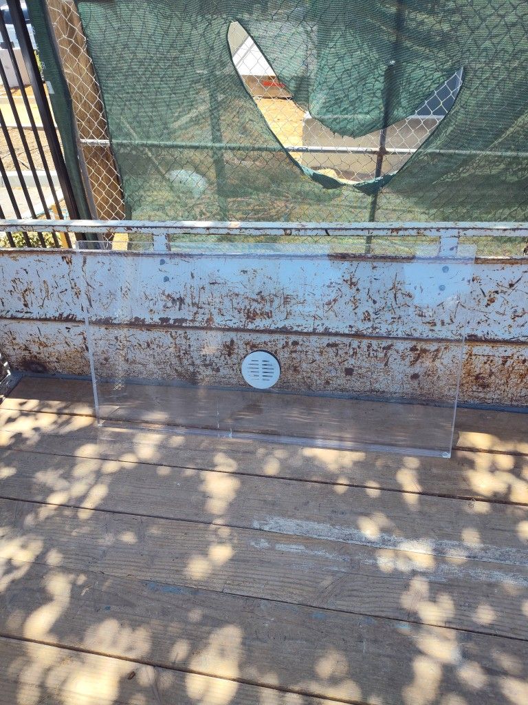 Plexiglass Bullet Proof / USED