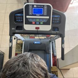 XTerra TR260 Treadmill Walking Machine
