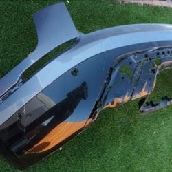 2018 -2020 RANGE ROVER VELAR REAR
BUMPER COVER GENUINE USED OEM. NCF